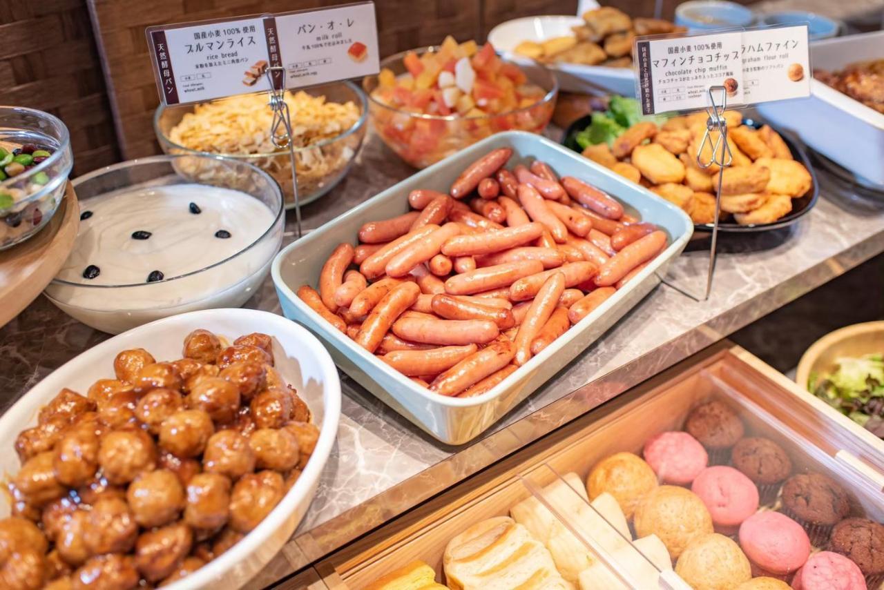 Hillarys Shinsaibashi 3* Ōsaka