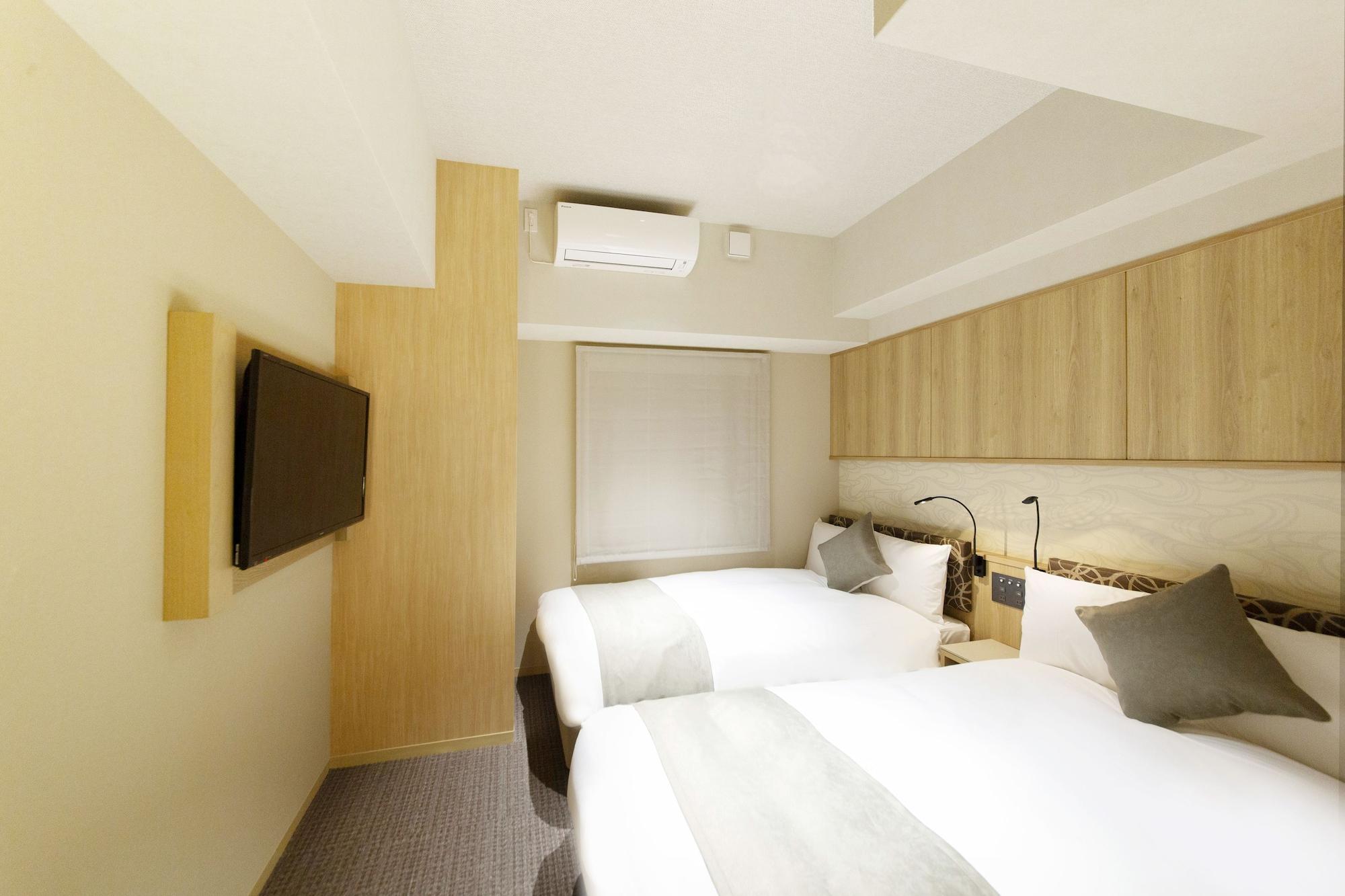 Hillarys Shinsaibashi 酒店 3*